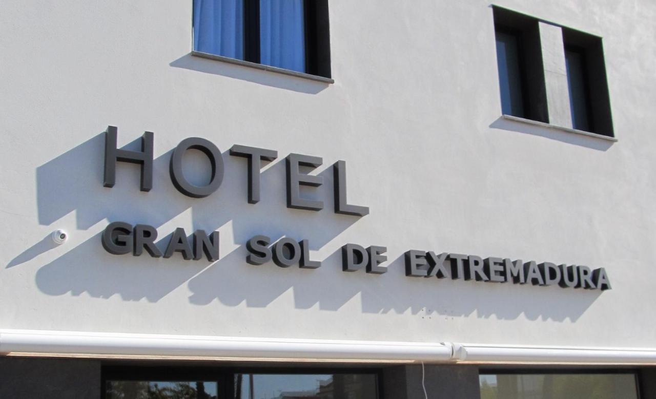 מונטיחו Hotel Gran Sol De Extremadura מראה חיצוני תמונה